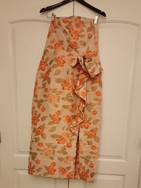 Shoshanna Cream Maxi Skirt with Peach Floral Ruffle